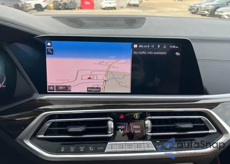 2020 BMW X7 xDrive40I z USA, uszkodzony, nr VIN 5UXCW2C05L9B60363